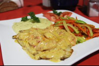 halibut shrimp bell pepper sauce restaurant dona sixta 
 - Costa Rica