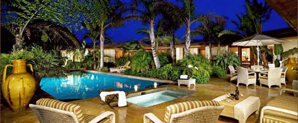        luxury property
  - Costa Rica