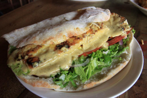 caliches mahi mahi pita 
 - Costa Rica