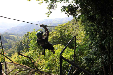 extremos zipline shade 
 - Costa Rica